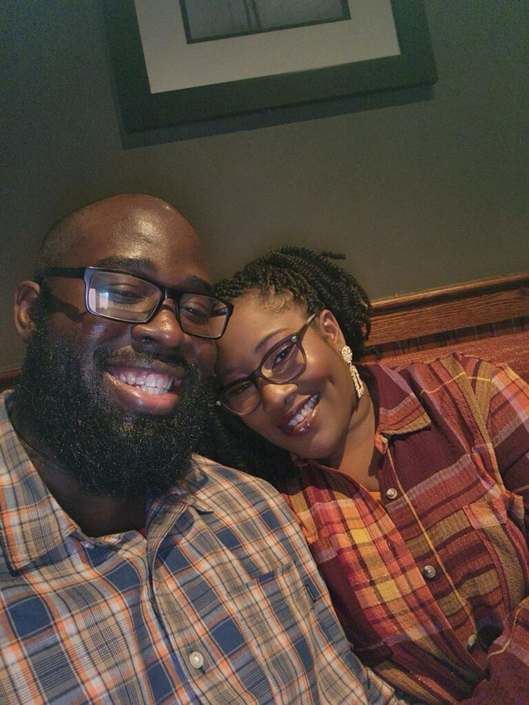 Boris and Marion smiling together on their first date